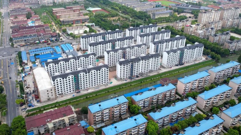 宝山这两处动迁安置房结构封顶,预计年底竣工验收——上海热线新闻频道