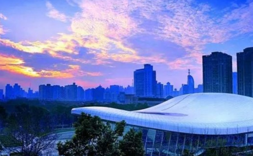 点击图片进入下一页