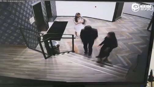 刘强东律师证实公寓视频:内容属实