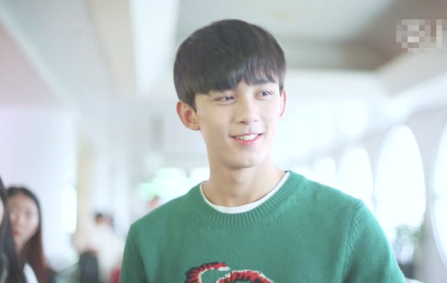 吴磊|