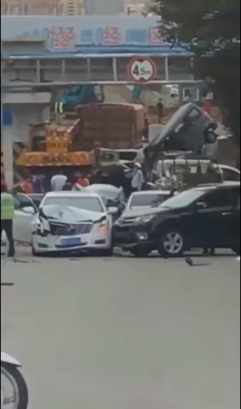 叠罗汉|