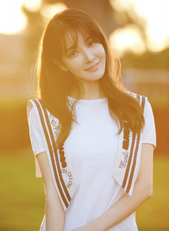 张檬晒全素颜照谈整容失去了美貌希望用演技再次征服大家