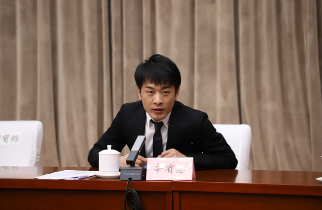 幺蛾子|自导自演？辛巴称遭打假人敲诈，警方回应：已接受报案，需跟进调查