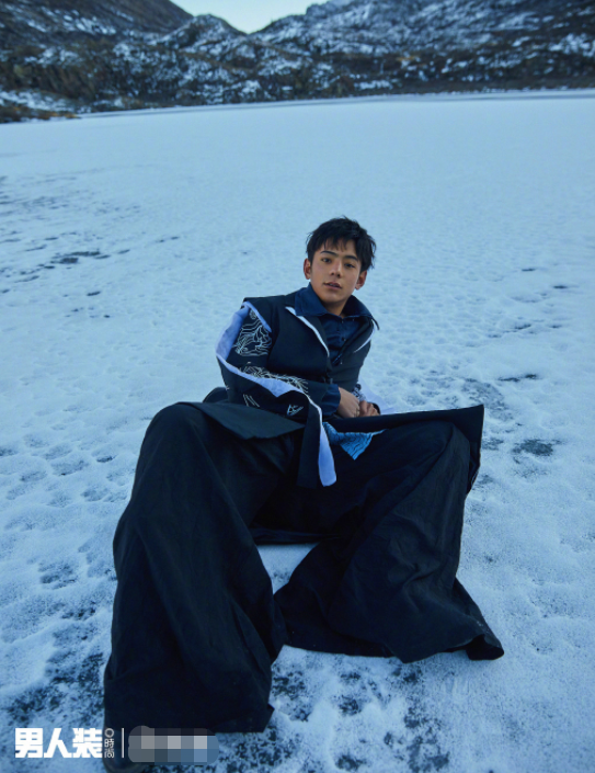 主演|踏入影视圈?丁真被曝客串喜剧电影,主演之一为杨超越