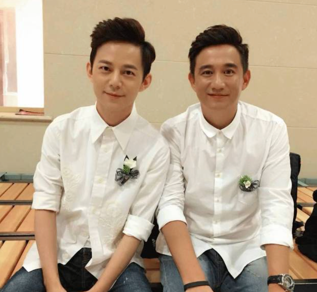 郑爽|媒体揭秘天价片酬套路 演员高片酬致＂五毛特效＂频现