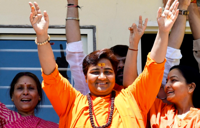 新冠|印度议员称每天喝牛尿所以没得新冠 此前声称牛尿能治癌症