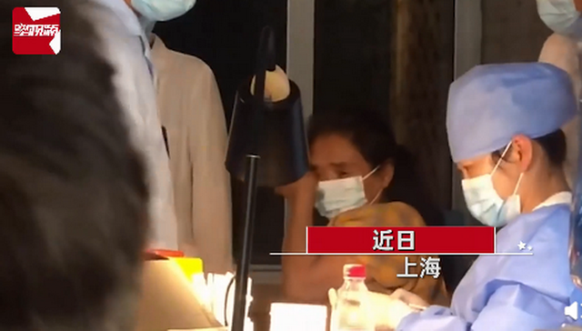 上海女子|上海女子因害怕打针当众被老公打 最后疫苗也没有打成