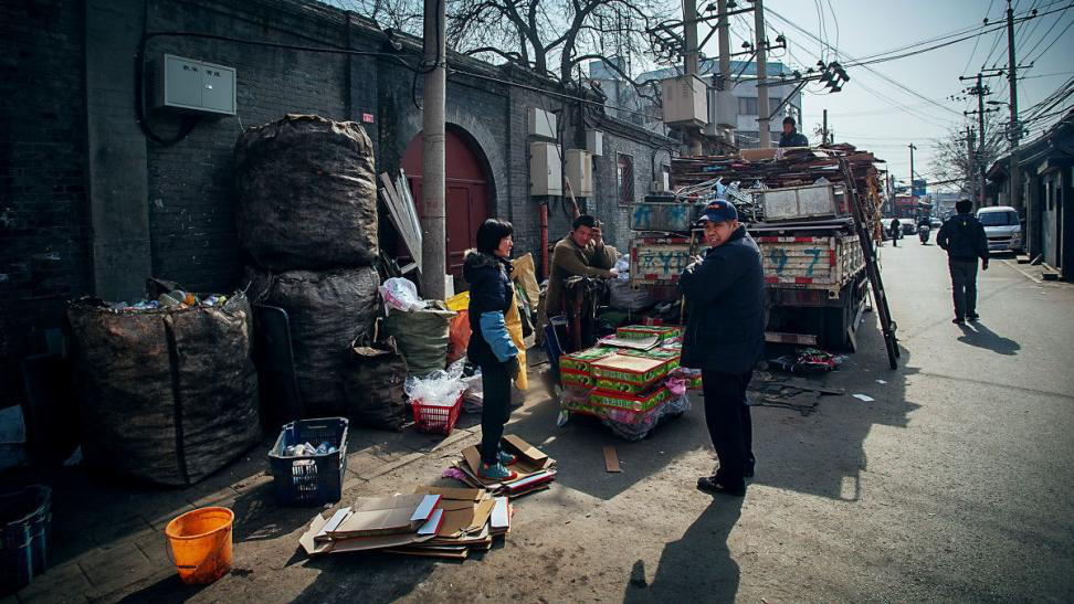 松鼠|神操作！三只松鼠前高管盗卖公司废品被判刑，废纸箱竟这么值钱？