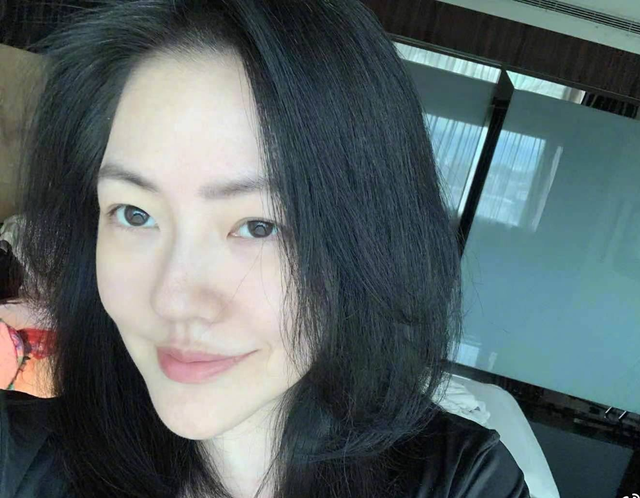 妈妈|寥寥25字太敷衍?小S回应立场问题,网友不买帐:ins请同步一下