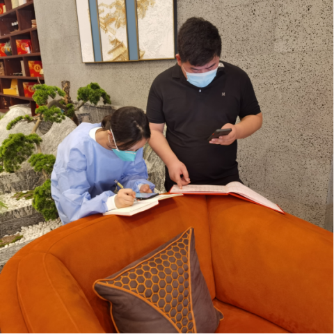 婚宴|郑州确诊护士参加婚宴流调披露 暴雨致宾客滞留不幸中的万幸