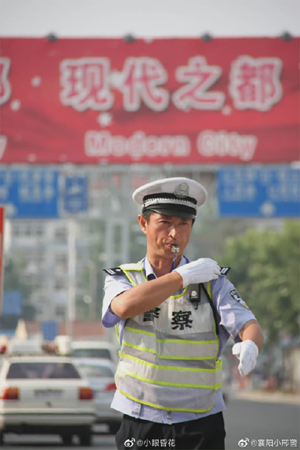 酒驾|悲痛！青岛“交警大V”李涌查酒驾遭反抗，不幸殉职